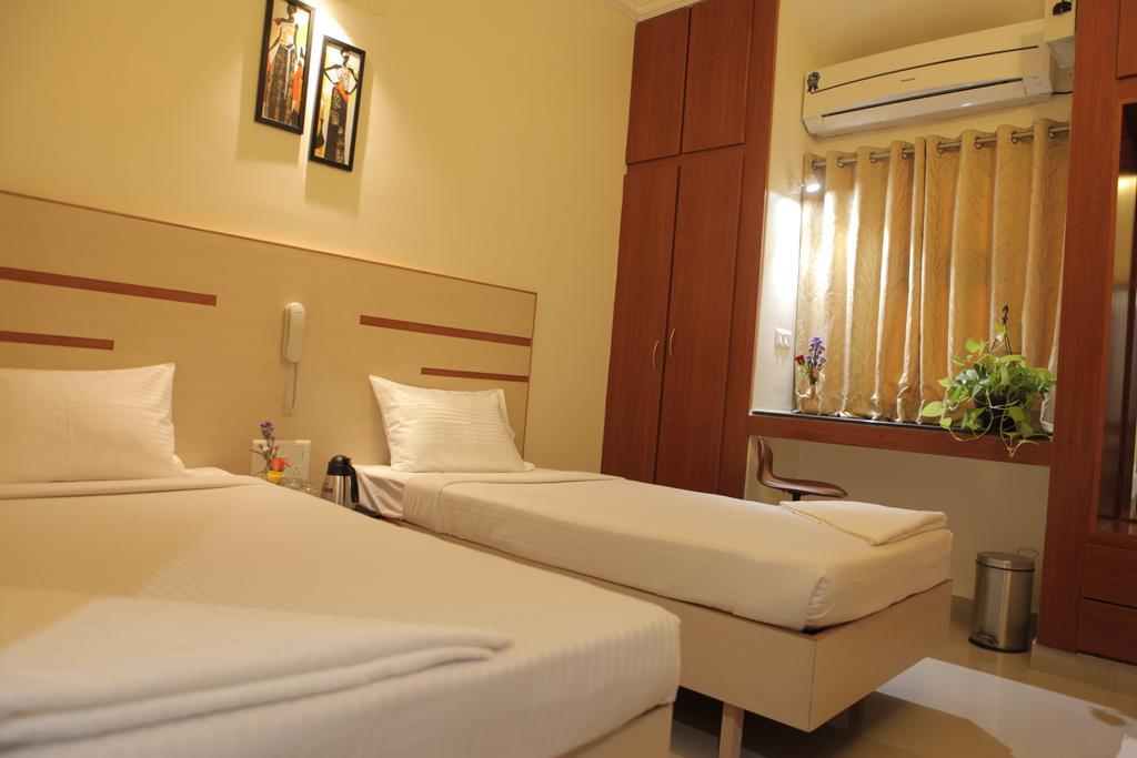 Our Nest Hotel Haidarábád Szoba fotó